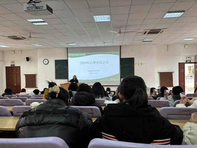 7ba61a27-3553-40ce-85bd-ca56be7868ab