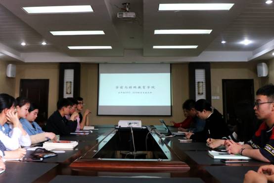 说明: C:\Users\Administrator\Desktop\5月初员工座谈会\IMG_5574(1).JPG